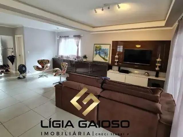 Casa / Sobrado para Locação em São José dos Campos/SP Jardim Nova América 4 Quartos