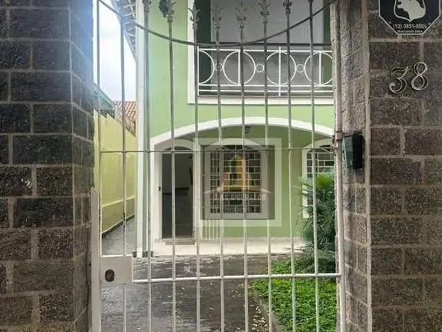 Casa / Sobrado para Locação em São José dos Campos/SP Jardim Oswaldo Cruz 3 Quartos