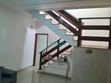 Casa / Sobrado para Locação em São José dos Campos/SP Jardim Oriente 3 Quartos
