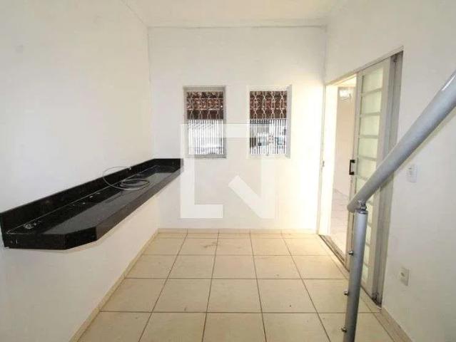 Casa / Sobrado para Locação em São José dos Campos/SP Jardim Paraíso do Sol 3 Quartos