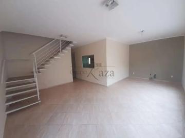 Casa / Sobrado para Locação em São José dos Campos/SP Jardim Pararangaba 5 Quartos
