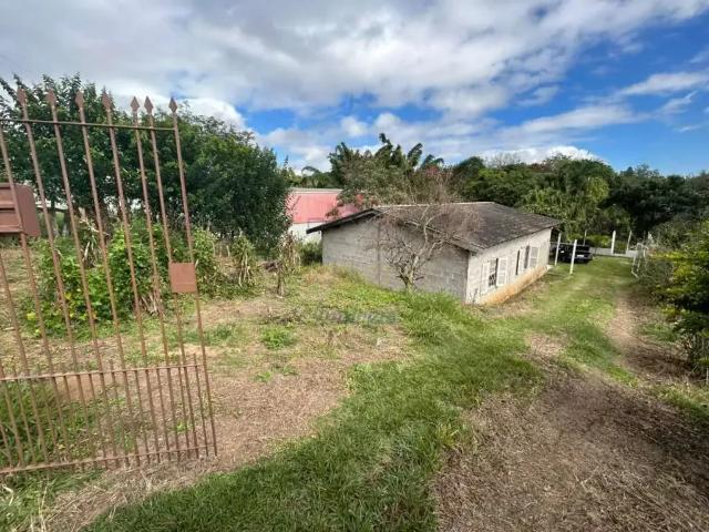 Casa / Sobrado para Locação em São José dos Campos/SP Jardim Primavera II 3 Quartos