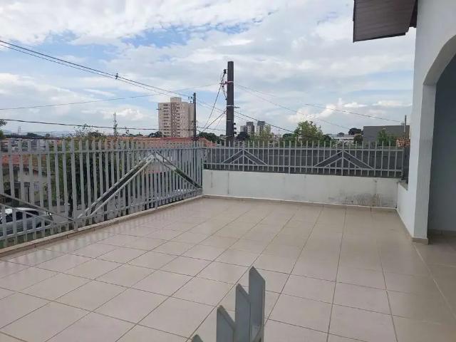Casa / Sobrado para Locação em São José dos Campos/SP Jardim São Vicente 3 Quartos