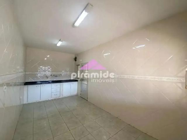 Casa / Sobrado para Locação em São José dos Campos/SP Jardim Satélite 4 Quartos