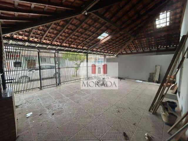 Casa / Sobrado para Locação em São José dos Campos/SP Jardim Satélite 4 Quartos