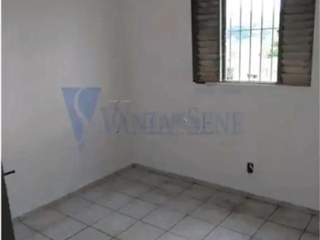 Casa / Sobrado para Locação em São José dos Campos/SP Jardim Satélite 5 Quartos