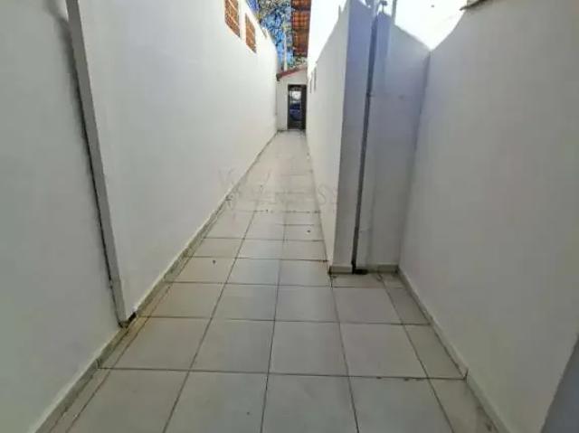 Casa / Sobrado para Locação em São José dos Campos/SP Jardim Satélite 1 Quartos