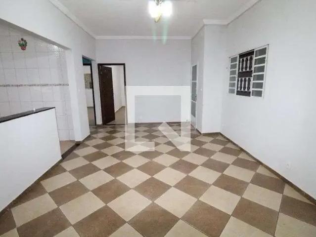 Casa / Sobrado para Locação em São José dos Campos/SP Jardim Satélite 2 Quartos
