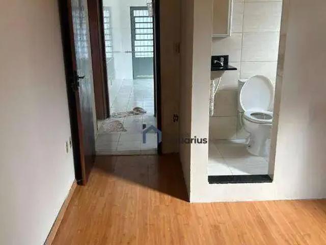 Casa / Sobrado para Locação em São José dos Campos/SP Jardim Satélite 2 Quartos
