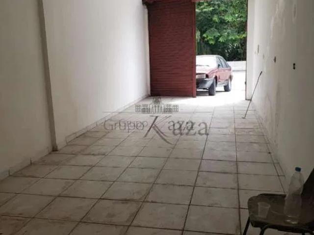 Casa / Sobrado para Locação em São José dos Campos/SP Jardim Satélite 2 Quartos