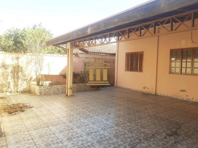 Casa / Sobrado para Locação em São José dos Campos/SP Jardim Satélite 3 Quartos