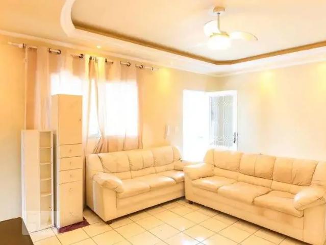 Casa / Sobrado para Locação em São José dos Campos/SP Jardim Satélite 3 Quartos