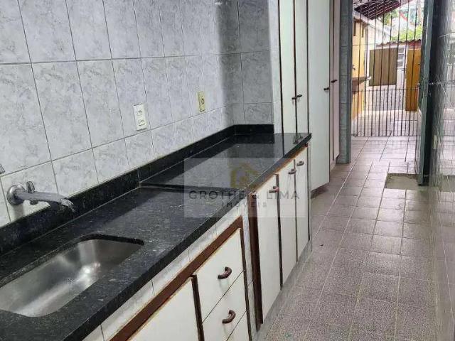 Casa / Sobrado para Locação em São José dos Campos/SP Jardim Satélite 3 Quartos