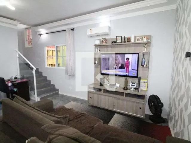 Casa / Sobrado para Locação em São José dos Campos/SP Jardim Satélite 3 Quartos