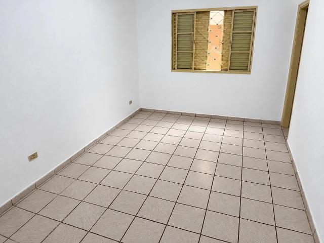 Casa / Sobrado para Locação em São José dos Campos/SP Jardim Souto 3 Quartos