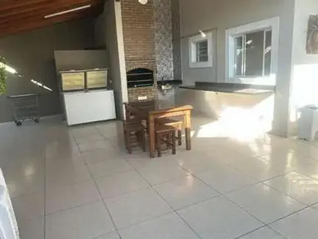 Casa / Sobrado para Locação em São José dos Campos/SP Parque dos Ipês 2 Quartos