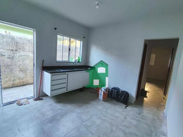 Casa / Sobrado para Locação em São José dos Campos/SP Parque Industrial 2 Quartos