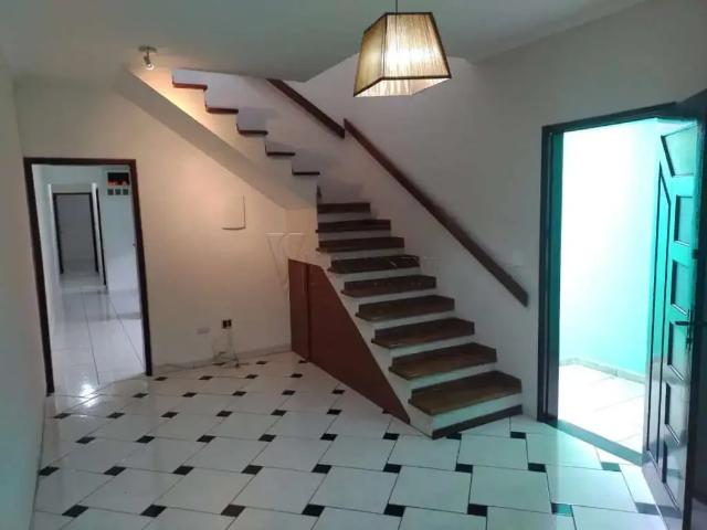 Casa / Sobrado para Locação em São José dos Campos/SP Parque Industrial 3 Quartos