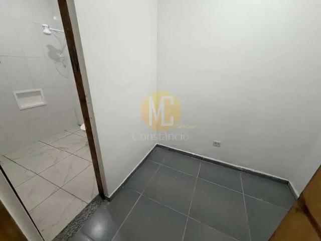 Casa / Sobrado para Locação em São José dos Campos/SP Parque Interlagos 2 Quartos