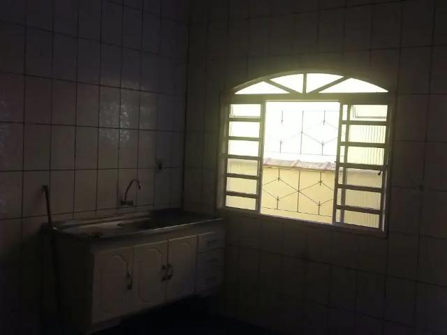 Casa / Sobrado para Locação em São José dos Campos/SP Parque Residencial Flamboyant 3 Quartos