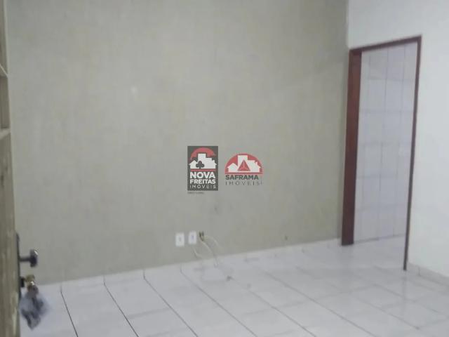 Casa / Sobrado para Locação em São José dos Campos/SP Residencial União 2 Quartos