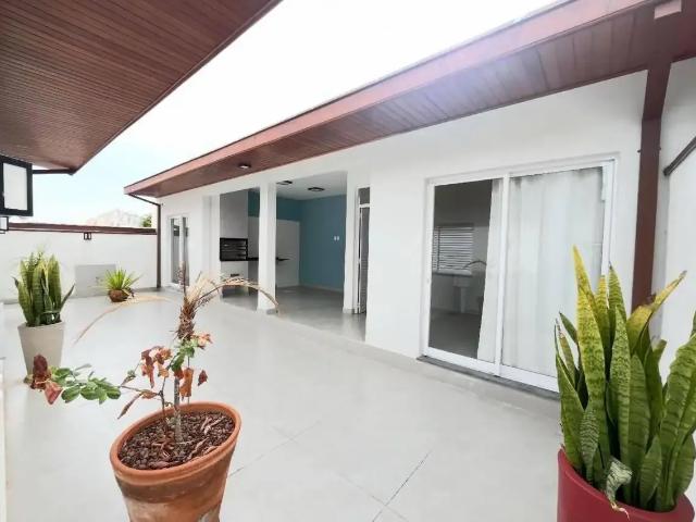 Casa / Sobrado para Locação em São José dos Campos/SP Urbanova I 5 Quartos