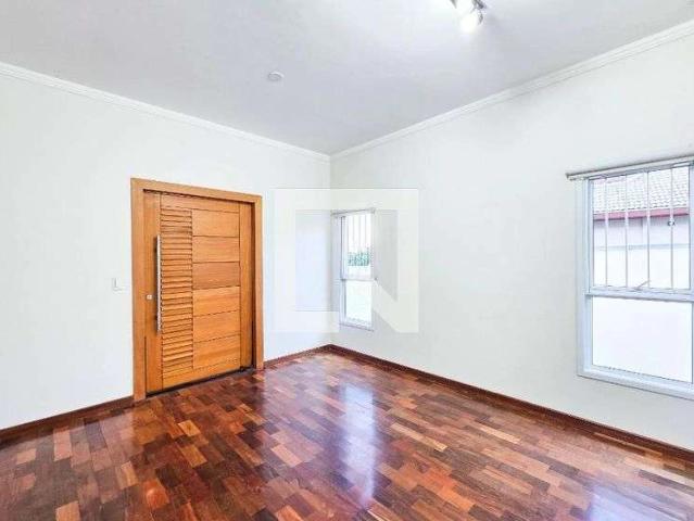 Casa / Sobrado para Locação em São José dos Campos/SP Urbanova VII 4 Quartos
