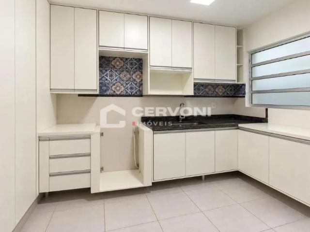Casa / Sobrado para Locação em São José dos Campos/SP Urbanova 3 Quartos