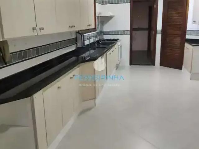 Casa / Sobrado para Locação em São José dos Campos/SP Urbanova 3 Quartos