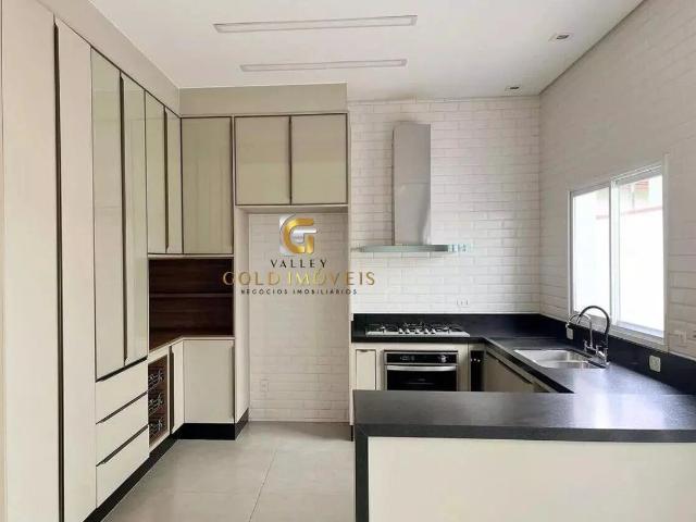 Casa / Sobrado para Locação em São José dos Campos/SP Urbanova 5 Quartos