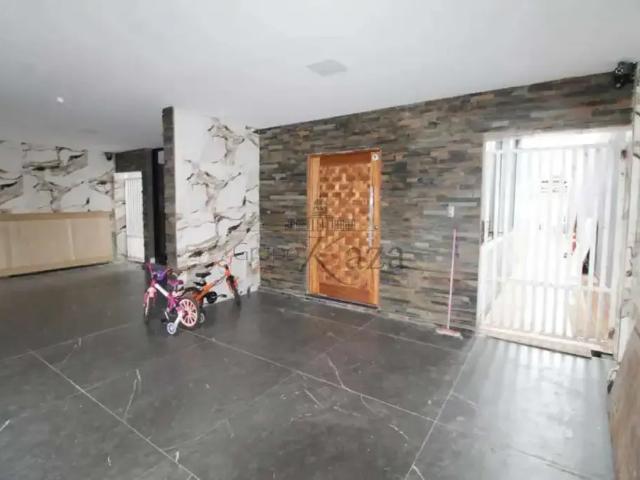 Casa / Sobrado para Locação em São José dos Campos/SP Vila Industrial 5 Quartos