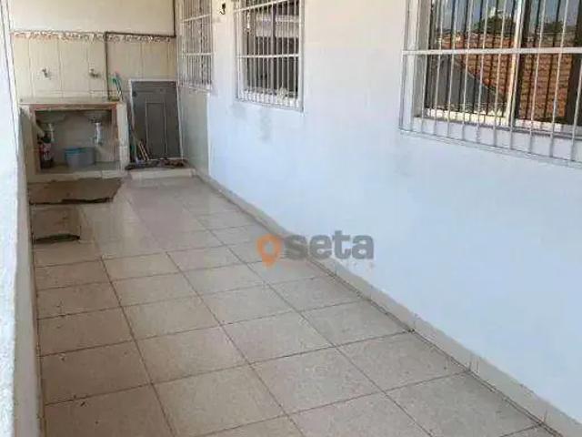 Casa / Sobrado para Locação em São José dos Campos/SP Vila Maria 1 Quartos