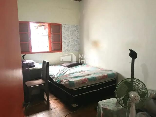 Casa / Sobrado para Locação em São José dos Campos/SP Vila Santa Helena 2 Quartos