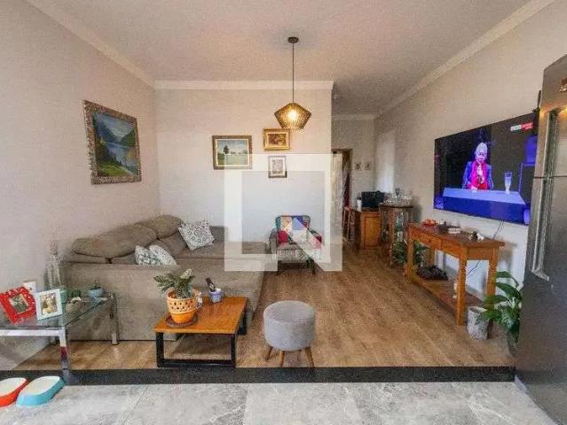 Casa / Sobrado para Locação em São José dos Campos/SP Vila Piratininga 2 Quartos