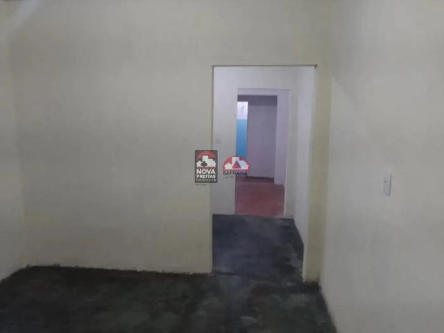 Casa / Sobrado para Locação em São José dos Campos/SP Vila Rossi 1 Quartos