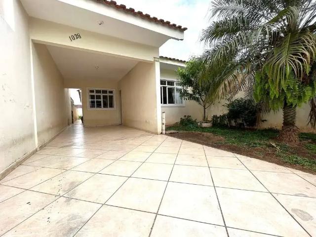 Casa / Sobrado para Locação em São José dos Pinhais/PR Afonso Pena 3 Quartos