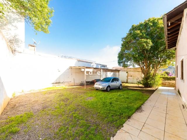 Casa / Sobrado para Locação em São José dos Pinhais/PR Aristocrata 4 Quartos