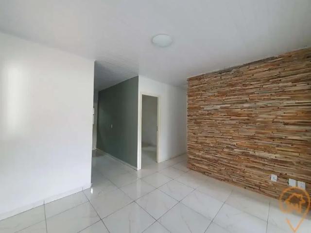Casa / Sobrado para Locação em São José dos Pinhais/PR Aviação 2 Quartos