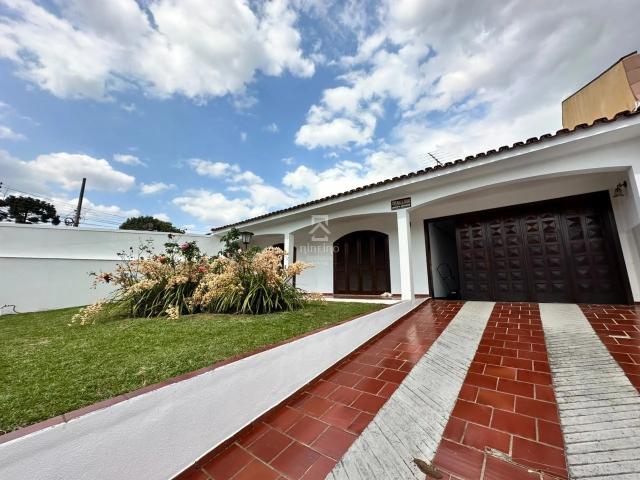 Casa / Sobrado para Locação em São José dos Pinhais/PR Boneca do Iguaçu 3 Quartos