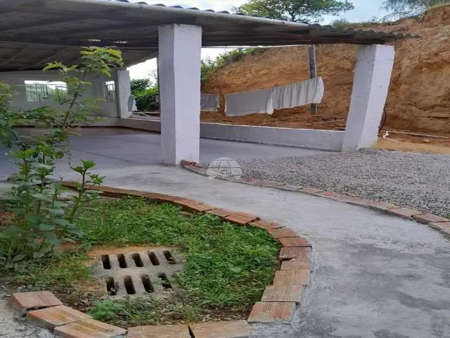 Casa / Sobrado para Locação em São José dos Pinhais/PR Campo Largo da Roseira 2 Quartos