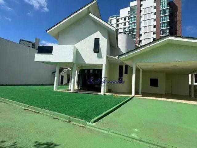 Casa / Sobrado para Locação em São José dos Pinhais/PR Centro 3 Quartos