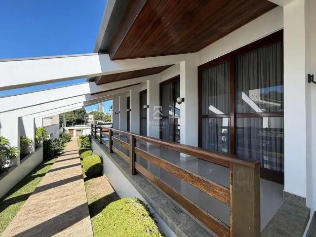 Casa / Sobrado para Locação em São José dos Pinhais/PR Centro 4 Quartos