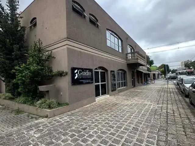 Casa / Sobrado para Locação em São José dos Pinhais/PR Centro