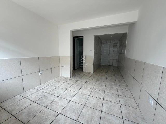 Casa / Sobrado para Locação em São José dos Pinhais/PR Cidade Jardim 2 Quartos