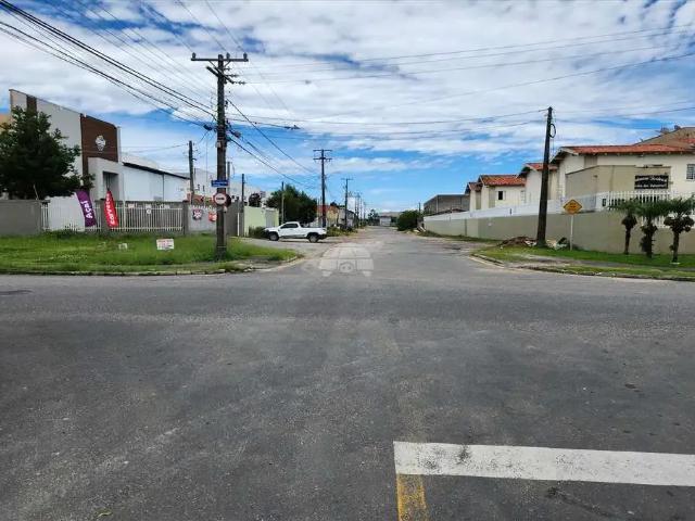 Casa / Sobrado para Locação em São José dos Pinhais/PR Cidade Jardim 3 Quartos