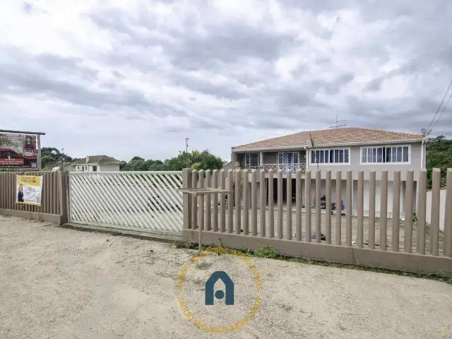 Casa / Sobrado para Locação em São José dos Pinhais/PR Colônia Murici 3 Quartos
