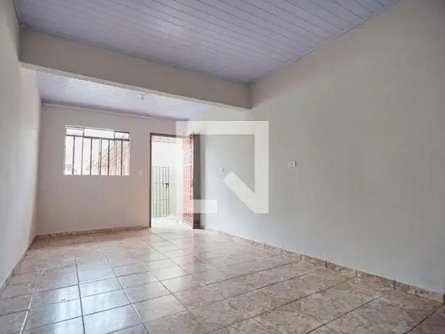 Casa / Sobrado para Locação em São José dos Pinhais/PR Parque da Fonte 2 Quartos
