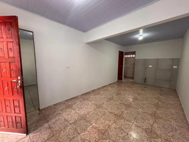 Casa / Sobrado para Locação em São José dos Pinhais/PR Parque da Fonte 2 Quartos