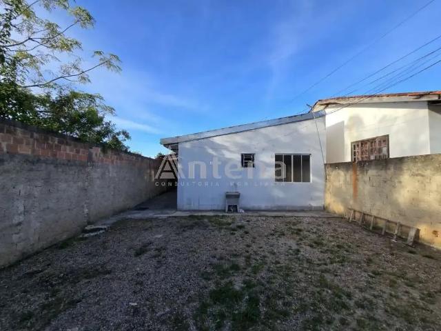 Casa / Sobrado para Locação em São José dos Pinhais/PR Rio Pequeno 2 Quartos