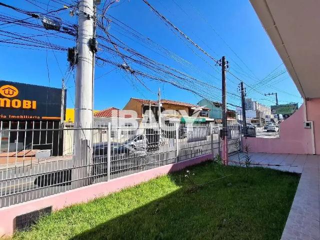 Casa / Sobrado para Locação em São José/SC Areias 3 Quartos